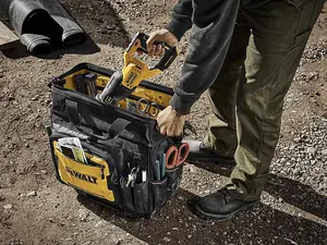 DEWALT DWST60107 Pro Rolling Tool Bag