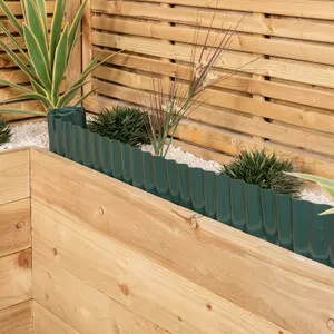 12cm x 6m Plastic Corrugated Lawn Garden Edging Border in Green