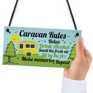 Red Ocean Funny Novelty Caravan Rules Hanging Wall Plaque Home Decor Garden Sign Birthday Gift For Caravan Lover