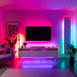 TCP Smart Strip Light RGBIC IP20 5M UK with Customisable Colors and Effects for Flexible Indoor Lighting