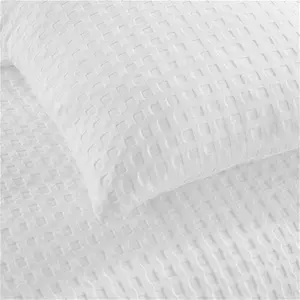 DUSK Florence Waffle Throw 1.5 X 2m - Warm White