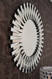 MirrorOutlet Starburst All Glass Stylised Round Mirror 91 x 91cm