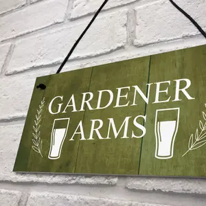 Red Ocean Funny Garden Sign For Outside GARDENER ARMS Bar Sign Pub Wall Decor Gift