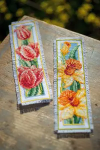 Counted Cross Stitch Kit: Bookmark: Flowers: Set of 2