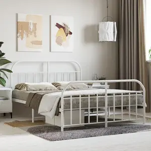 Berkfield Metal Bed Frame with Headboard and Footboard White 140x190 cm