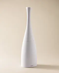 Cosmic Free Standing Toilet Brush Matte White Saku