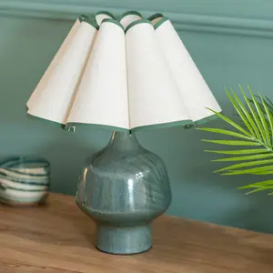 ValueLights Jamie Green Speckle Glazed Ceramic Table Lamp with a Natural Scalloped Edge Fabric Shade - Bulb Included