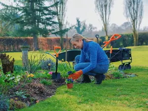 Black + Decker 18V POWERCONNECT Tiller for Effortless Gardening