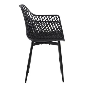 Alzugaray Dining Chair (Set of 4) Black