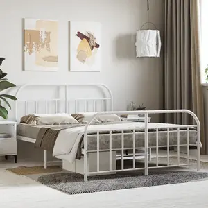 Berkfield Metal Bed Frame with Headboard and Footboard White 135x190 cm