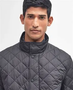 Barbour Chelsea Sportsquilt Jacket Black M