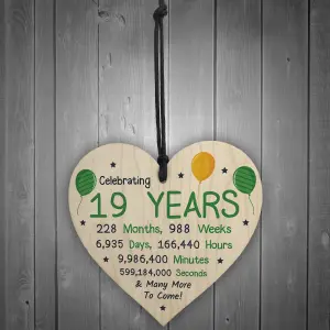 Red Ocean 19th Birthday Novelty Wooden Heart Gift For Son Daughter Brother Sister Friend