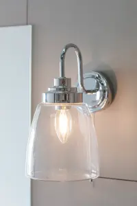 Anson Lighting Coln Bathroom Wall light finished in Clear glass and chrome plate