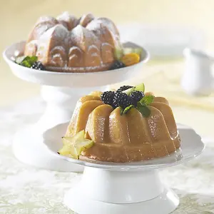 Nordic Ware Bundt Duet Pan - Fleur de Lis and Kugelhopf