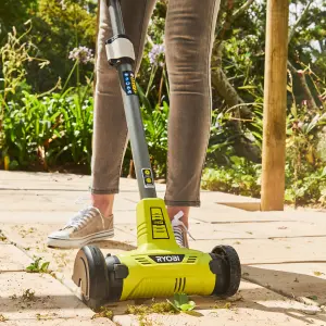 Ryobi 18V ONE+ 2Ah Patio cleaner Cordless