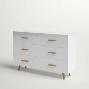 Katelin 4 Drawer 125Cm W Solid Wood Chest Of Drawers White Matte/White Gloss