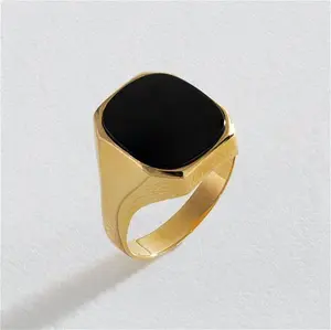 Revere 9Ct Yellow Gold Black Onyx Signet Ring - R