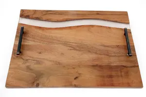 Acacia      Wood      Tray      With      Handles