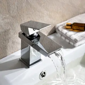 Nes Home Neath Waterfall Basin Mono Tap & Bath Shower Mixer Tap Chrome