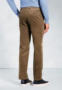 Men's Regular Fit Ellroy Camel Corduroy Trouser | Brook Taverner