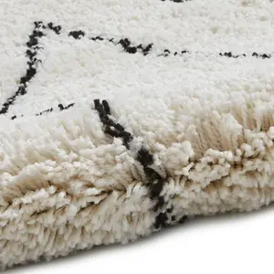 White/Black Rug, Easy to Clean Shaggy Rug, Chequered Rug, Moroccan Kilim Rug for LivingRoom, & DiningRoom-60 X 230cm (Runner)