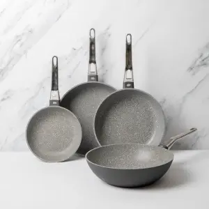 4pc Non-Stick Aluminium Pan Set with 3x Heavy Duty Frying Pans, 20cm, 26cm & 28cm & 29.5cm Induction-Safe Wok