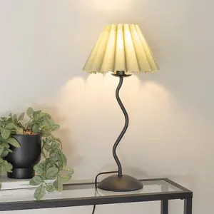 ValueLights Wiggle Black Metal Single Stem Table Lamp with Sage Green Scallop Tapered Lamp Shade and LED Bulb