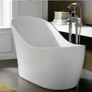 Luxury 1700mm White Modern Slipper Bath