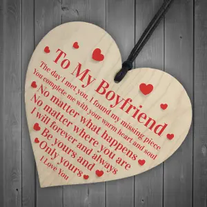 Red Ocean My Boyfriend Valentines Gifts for Him, Couple Gifts for Boyfriend - Wooden Heart Sign,