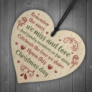 Red Ocean Memorial Christmas Gift Tree Decoration Mum Dad Grandad Grandma Nan Gran Wooden Sign