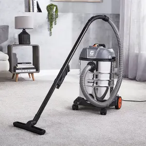 GEEPAS 1400W   Cylinder Vacuum Cleaner 30L Wet & Dry  Blower Function HEPA Filter