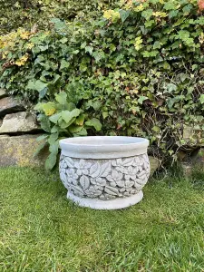 Ornate Flower and Leaf design Planter