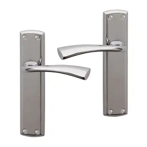 Intelligent Hardware - Internal Door Handle - Pair - Grosvenor - Lever on Backplate - Lever Latch Furniture - Chrome Plated