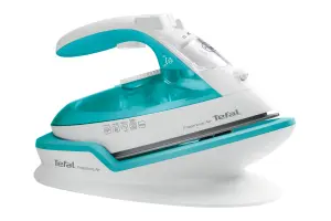 Tefal Freemove FV6520 Air Cordless Steam Iron