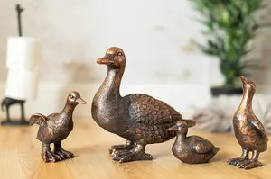 4pc Duck Garden Ornament Family Ducklings Outdoor Decor Bronze Effect