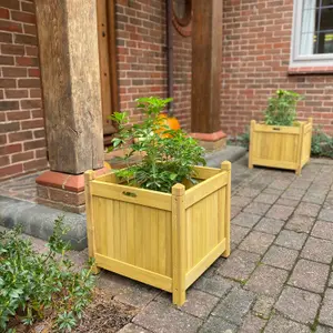 Square Wooden Planters in Tan (Set of 2)