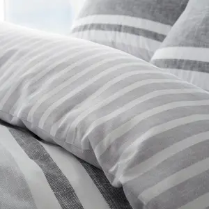 Textured Banded Stripe Reversible Duvet Cover Set with Pillowcases Grey / Double - 2 Standard Pillowcases