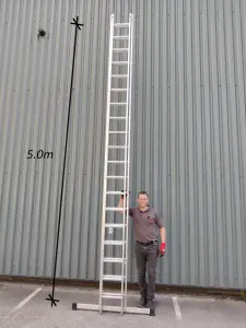 Double Extension Ladder 2 x 19 Rung 9.0m Max Open Height 5.0m Closed Ladders