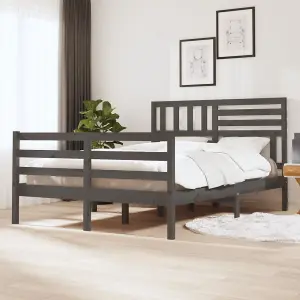 Berkfield Bed Frame Grey Solid Wood 135x190 cm 4FT6 Double