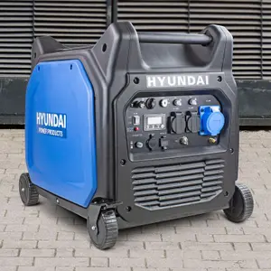 Hyundai 6600W/6.6kW Remote Electric Start Petrol Portable Inverter Generator HY6500SEi