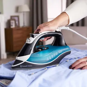 Russell Hobbs Supreme Steam Traditional Iron 23260, 2600 W - Teal/Black