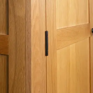 Elm Home and Garden Exquisite Oak Double Wardrobe Oak  2 Doors 1 Drawer