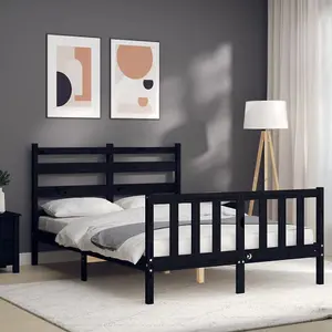 Berkfield Bed Frame with Headboard Black 120x200 cm Solid Wood