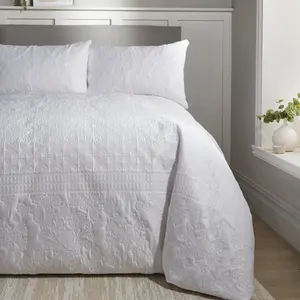 Delante Polyester Solid Colour Duvet Cover Set with Pillowcases White / Double - 2 Standard Pillowcases