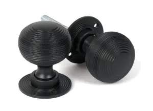 Matt Black Heavy Beehive Mortice/Rim Knob Set