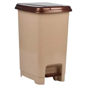 Esmerelda Plastic Pedal Lid Pedal Bin - 15.45L Red/Brown