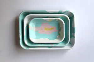 Unique Collection Enamel Rectangular Serving And Roasting Dish - 16 cm (W) x 11 cm (D) x 4 cm (H)