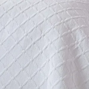 Homescapes White Cotton Contemporary Diamond Pattern Metelassé Bedspread, Double