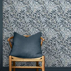 William Morris Gallery Collection White & Blues Willow Bough Smooth Wallpaper