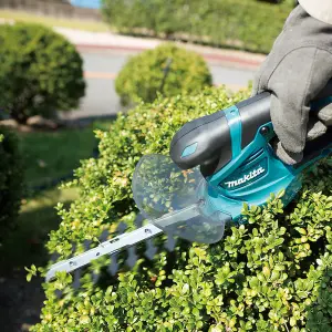 Makita DUM111Z 18v Lithium Cordless Garden Grass Shear + Hedge Cutter Attachment